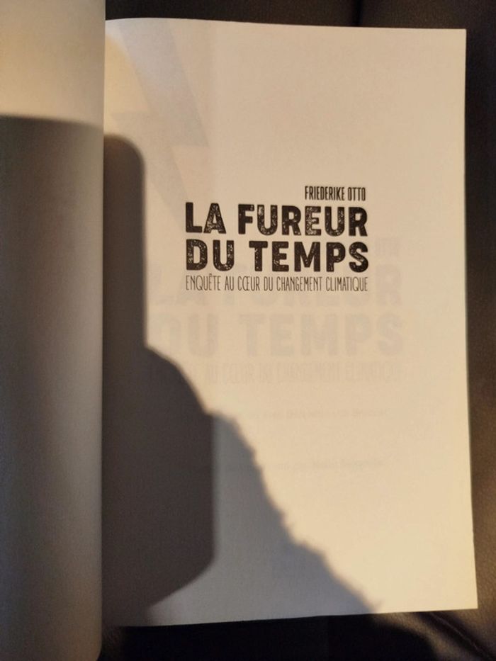 Livre la fureur du temps - photo numéro 2