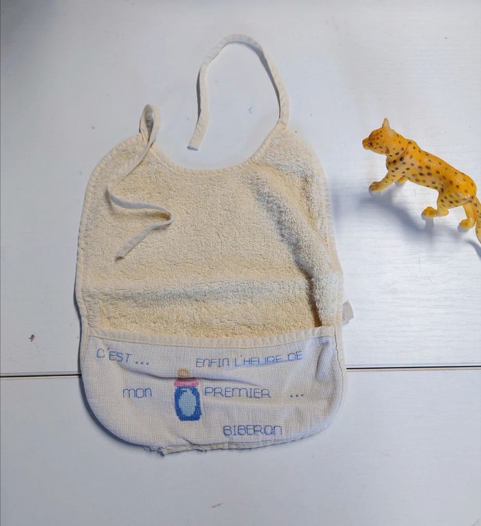 Bavoir crochet - photo numéro 1