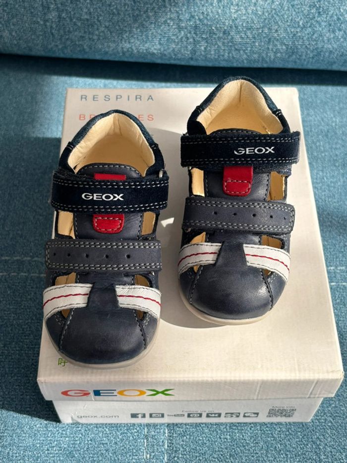 Chaussures bébé Geox semi ouvertes 19 - photo numéro 9