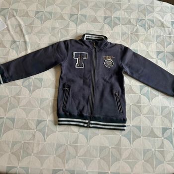 Gilet garçon -10 ans - In Extenso - en très bon état