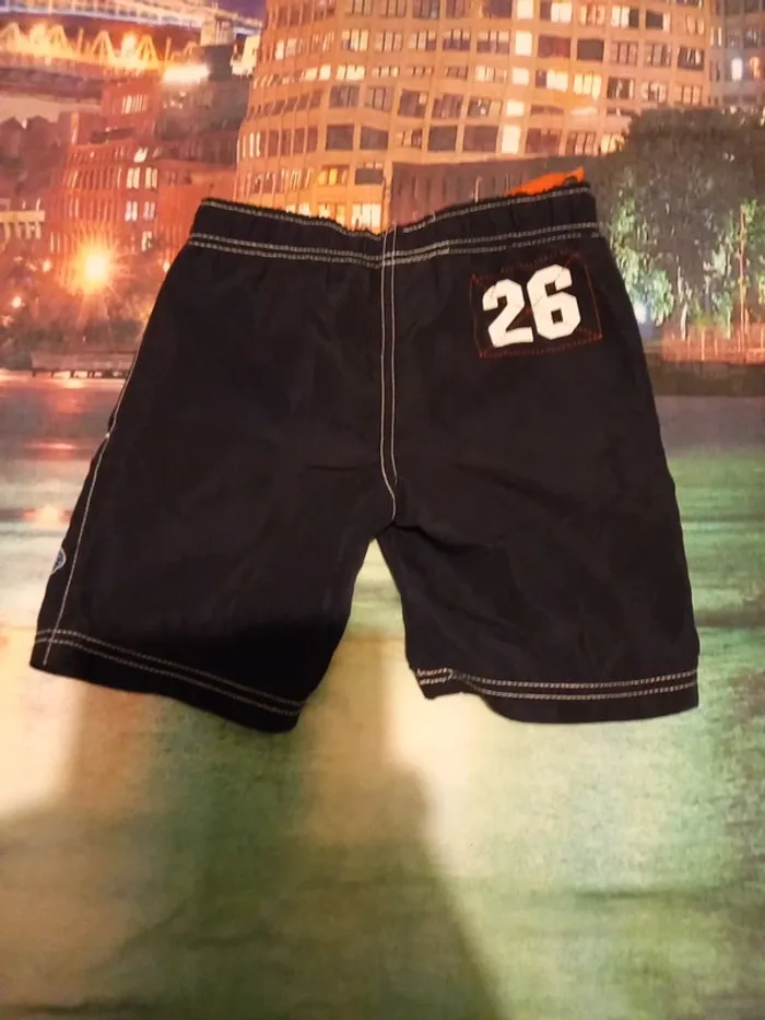 Short de bain 2/3 ans - photo numéro 2