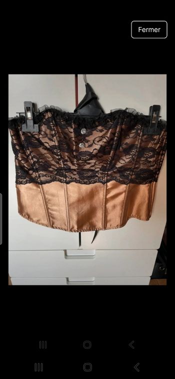 Bustier en dentelle