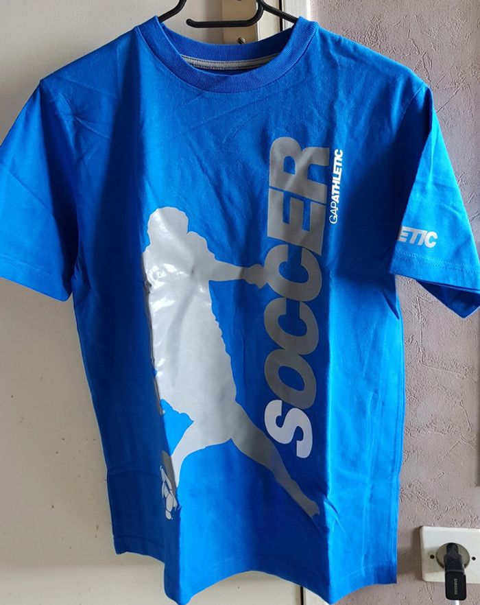 Tshirt Gap enfant neuf - photo numéro 3