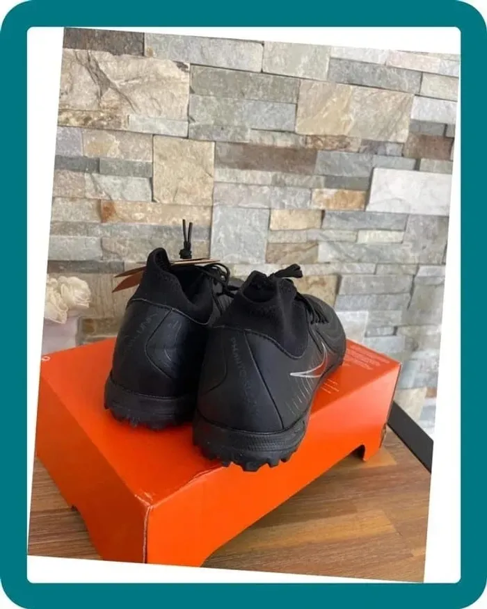Basket foot sale Nike phantom - photo numéro 2