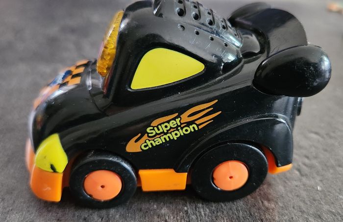 Tut tut bolide - photo numéro 3