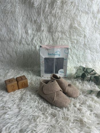 Chaussons en feutre beige Bellamy taille 20