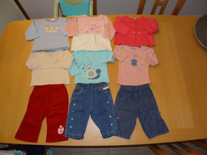 lot de vêtements T 6mois