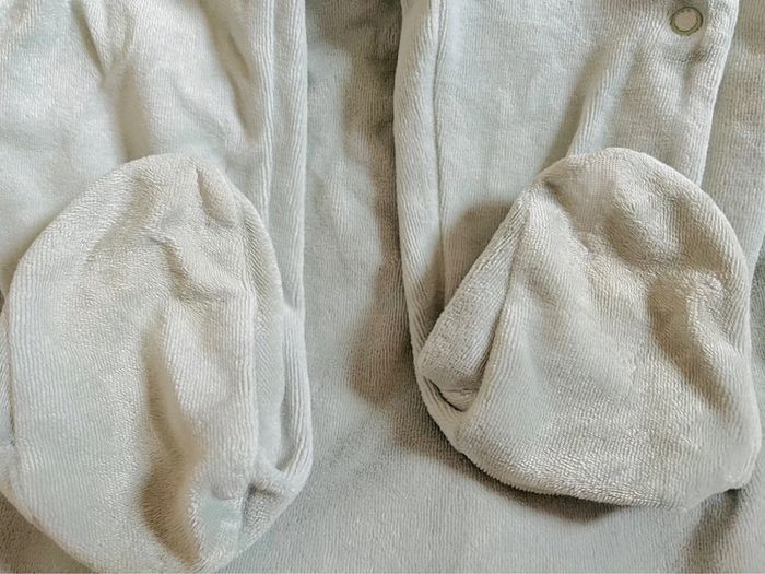 Lot pyjamas 24 mois - photo numéro 2