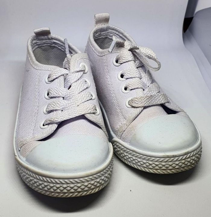 Baskets type Converse de marque "Kokin"