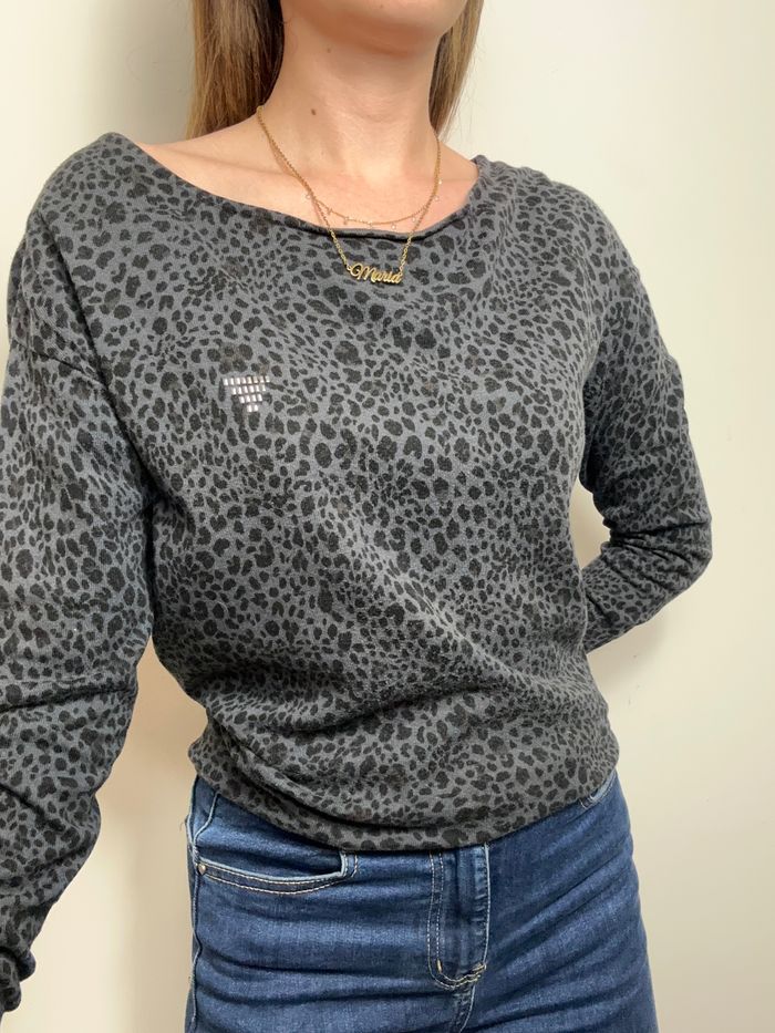 Pull fin guess léopard  taille M 🌸