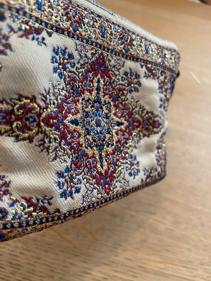 Lot de deux porte-monnaies brodés indiens - photo numéro 4