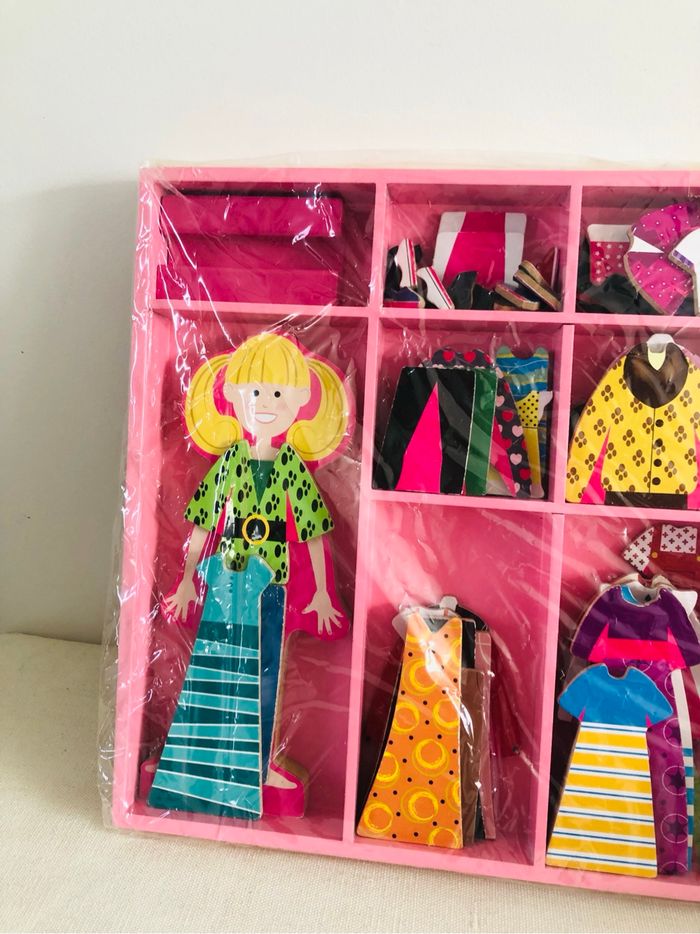 Melissa et doug jouet puzzle bois habiller styliste poupée - photo numéro 3