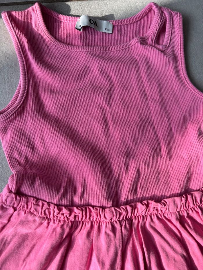 Robe rose sans manches C&A – 4 ans - photo numéro 2