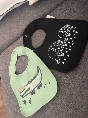 Lot de deux bavoir en coton