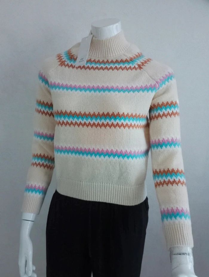 Pull femme neuf avec étiquette