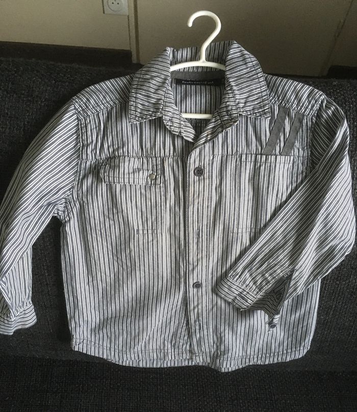 Chemise manches longues Tout Compte Fait 4 ans – Excellent état - photo numéro 2
