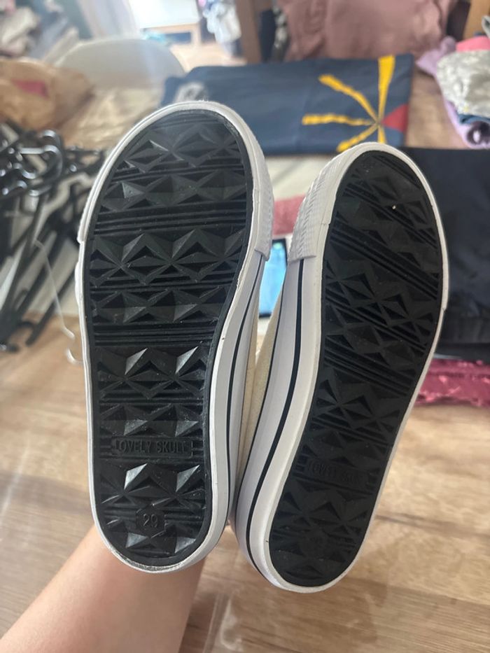 Baskets style converse chaussea pointure 29 - photo numéro 5