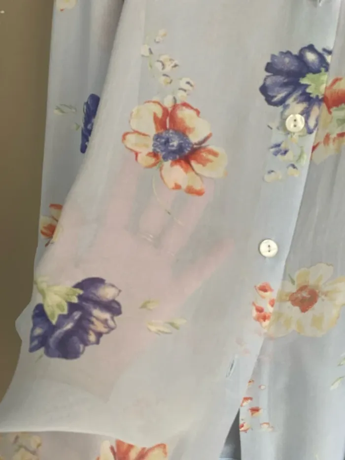 Longue chemise en voile fleurie - photo numéro 3