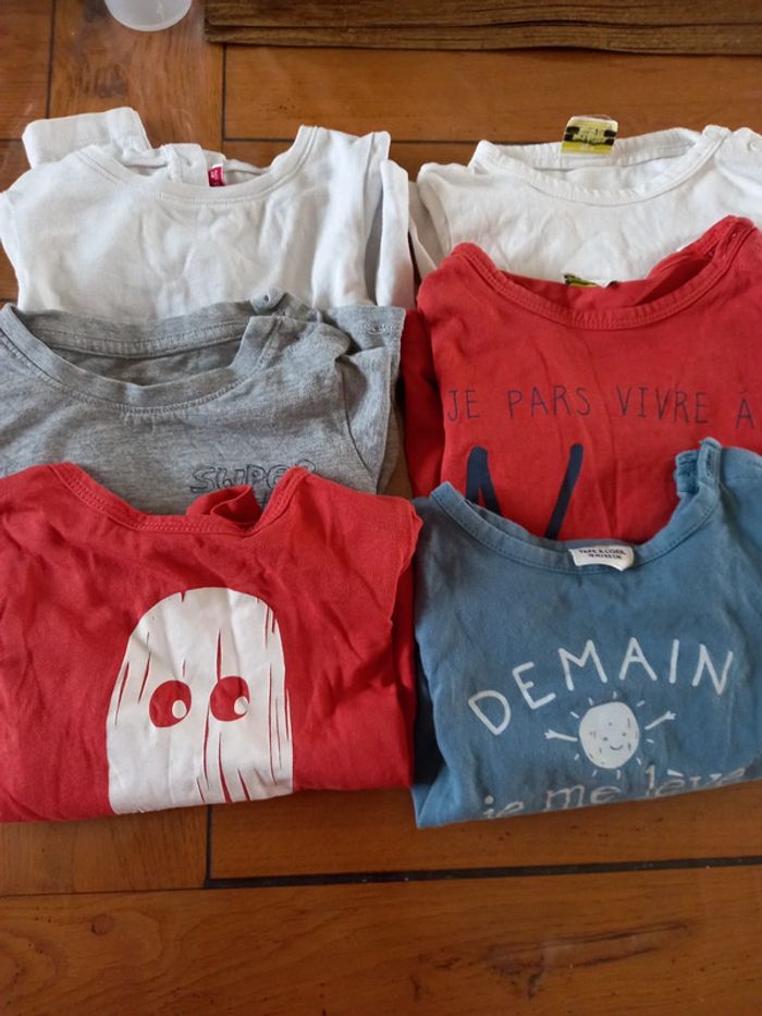 6 t-shirts
