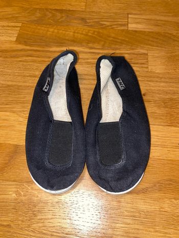 Chaussons de rythmique T.28