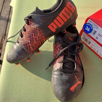 Crampons taille35 #puma