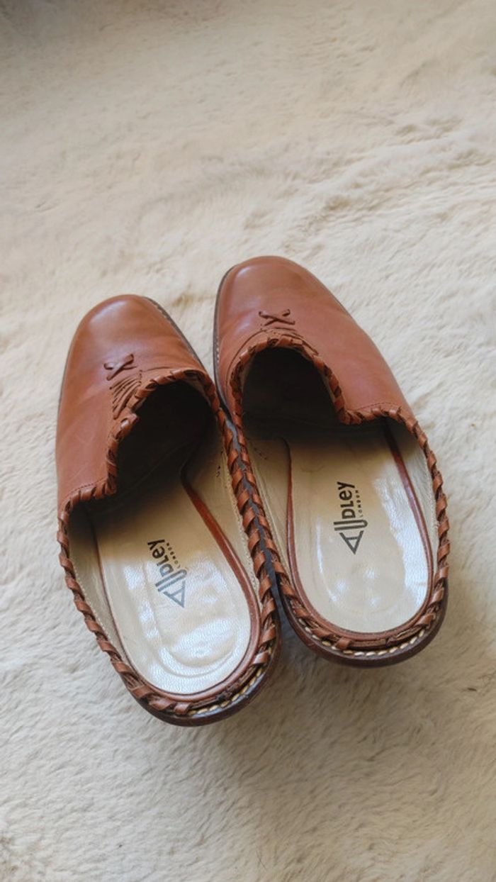 Sabot en cuir de la marque Audley Londre taille 40 - photo numéro 5