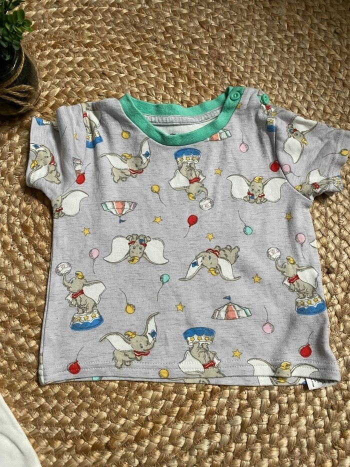 Lot 2 pyjamas dumbo 6/9 mois primark disney - photo numéro 2