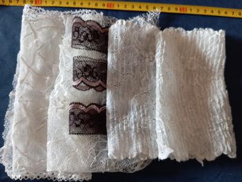 Coupons de dentelles