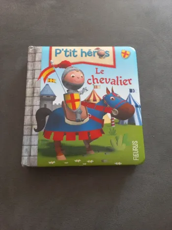 Livre p'tit héros le chevalier
