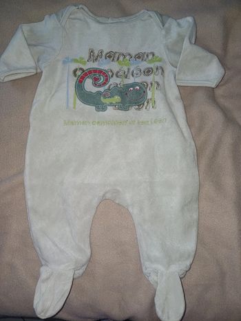 Joli pyjama 3 mois fille