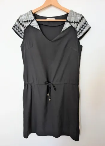 Robe noire
