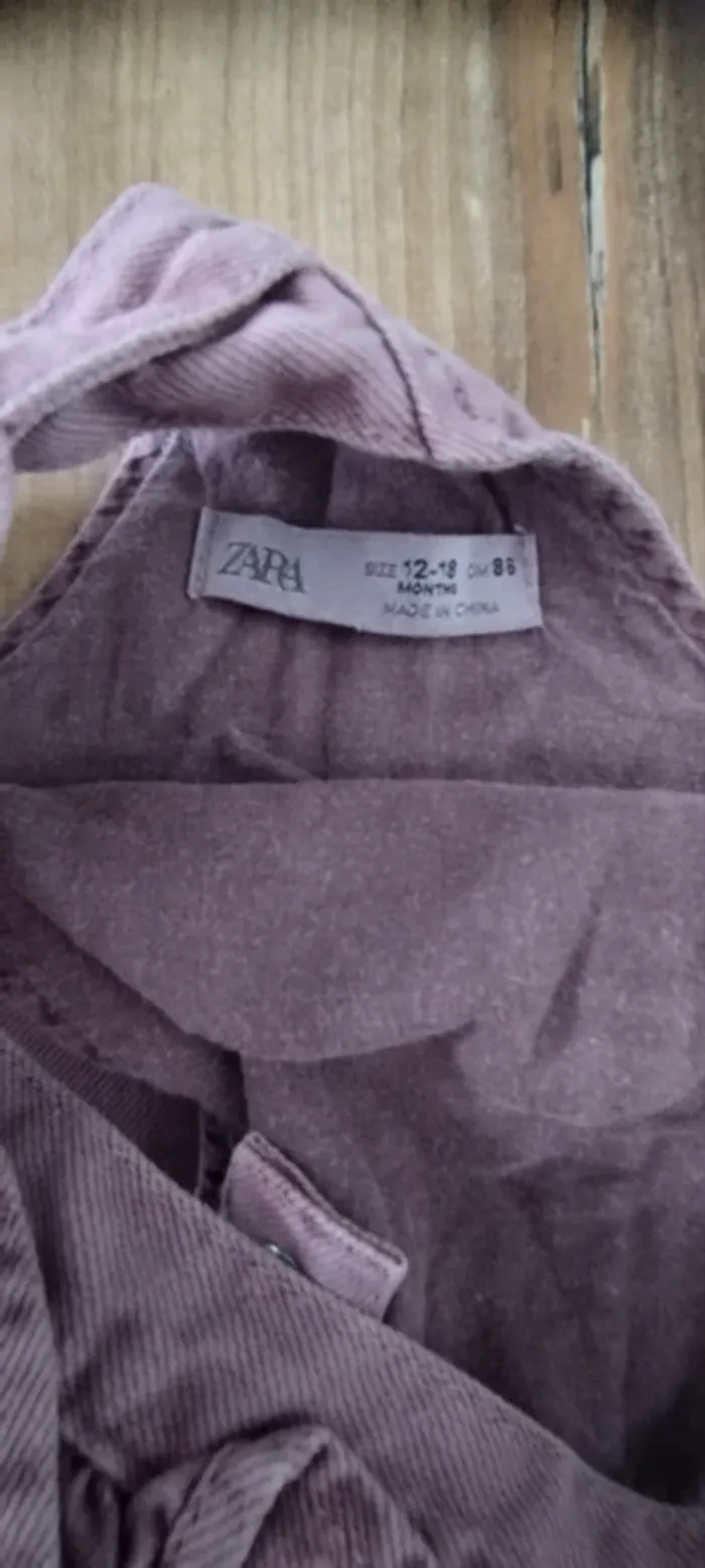 Salopette violette fille Zara et t-shirt manche longue - photo numéro 3