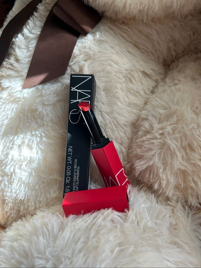 Rouge à lèvres Nars - photo numéro 2