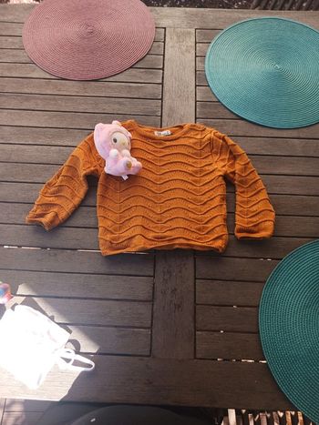 Pull  en maille moutarde fille 2 ans little cigogne
