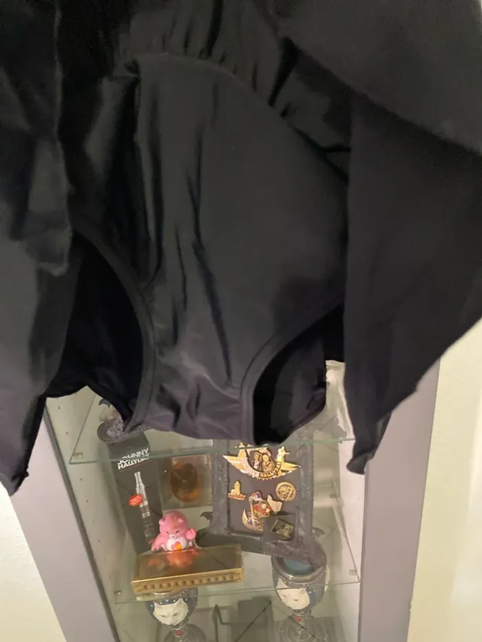 superbe maillot de bain jupette noir 48 - photo numéro 3