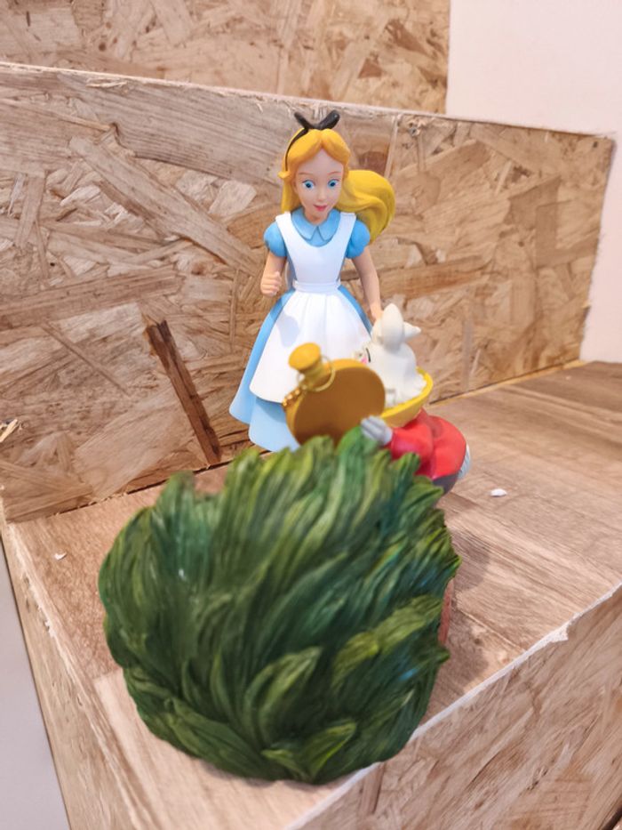 Enesco Figurine Alice et Le Lapin Blanc, Enchanting Disney - photo numéro 2
