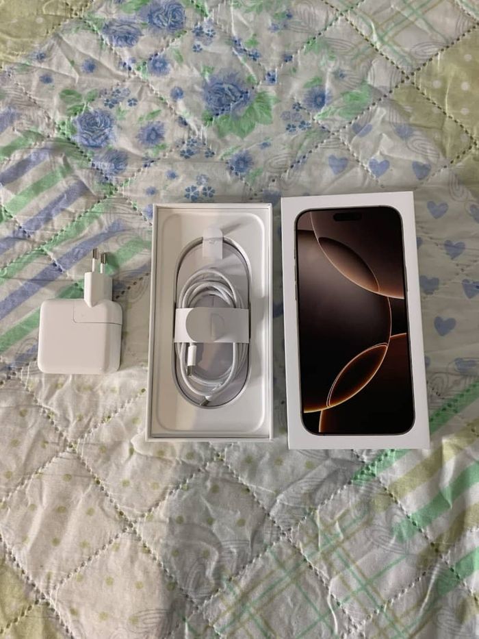 I P h o n e 16 pro max - photo numéro 6