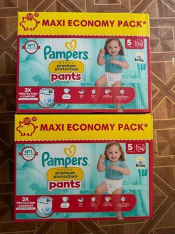 148 couches Pampers premium pants taille 5