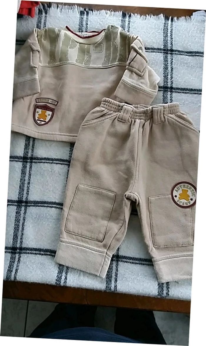 Ensemble garçon taille 6 mois