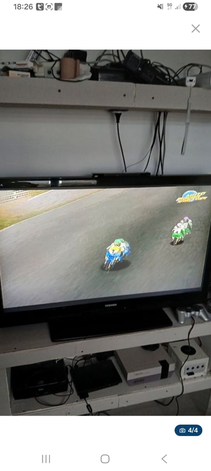 Moto racer world tour PlayStation 1 - photo numéro 4