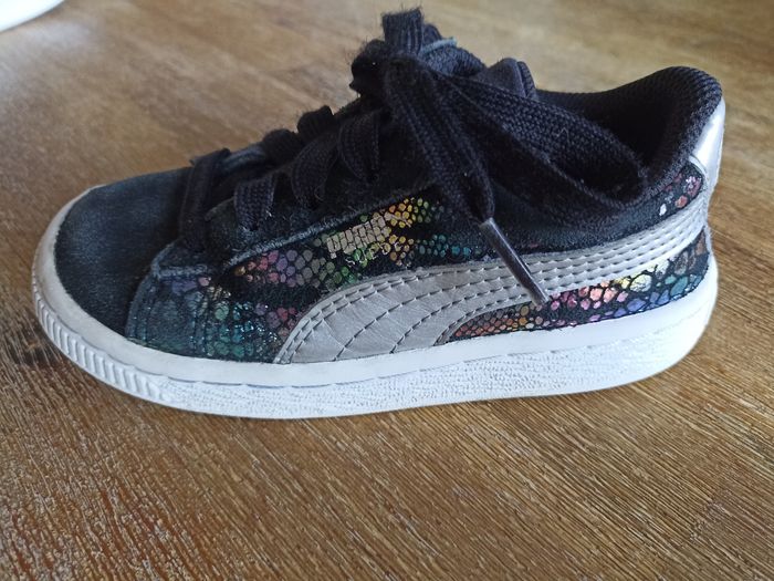Chaussures enfant PUMA Suède taille 25 - photo numéro 3