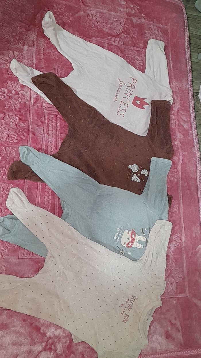 Pyjamas bébé fille