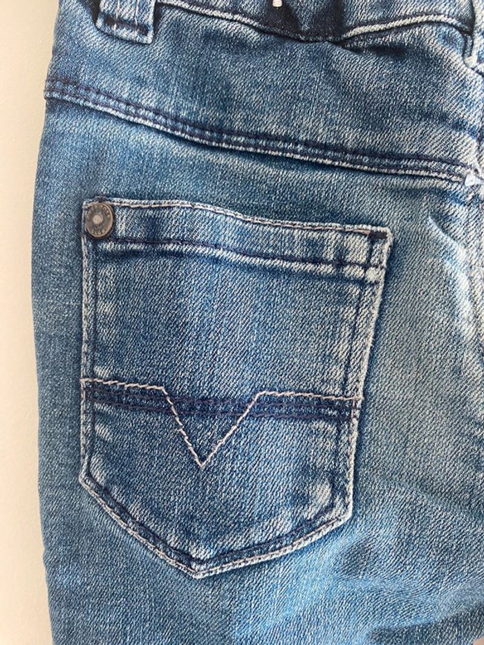 Jean Boss garçon 4 ans - photo numéro 4