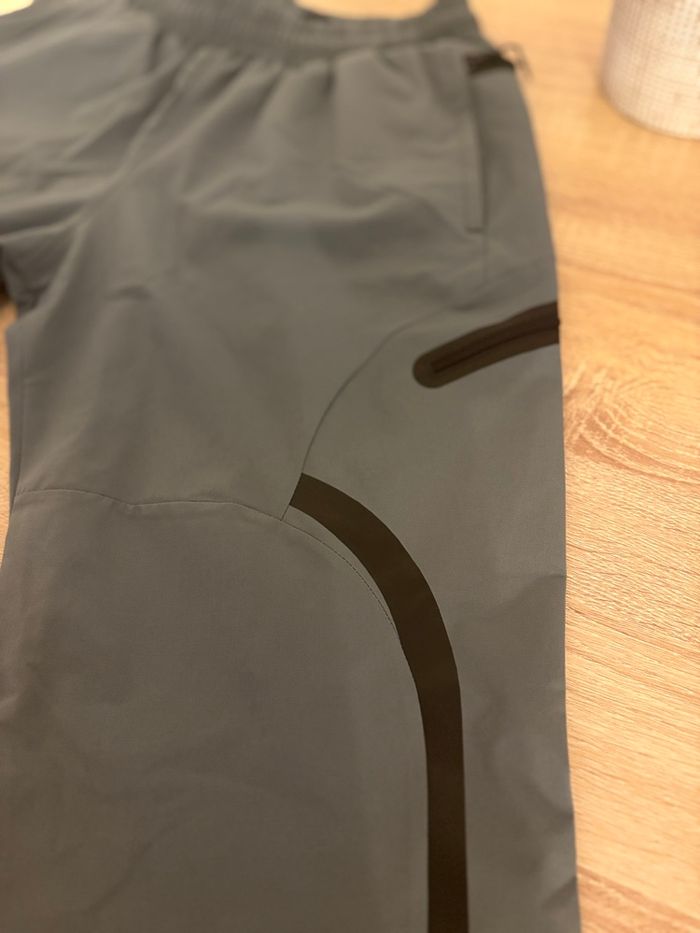 Ensemble under armour taille M - photo numéro 4