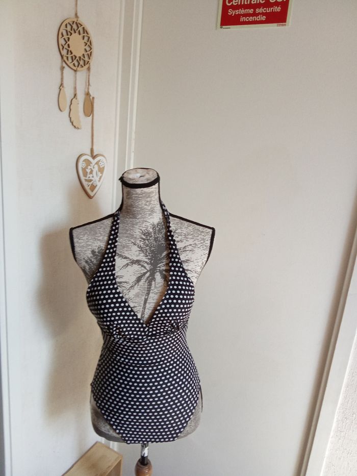 Maillot de bain femme une pièce tribord decathlon taille XS ou 34- 36, blanc, noir, motif pois - photo numéro 2