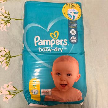 Couches Pampers - Taille 2
