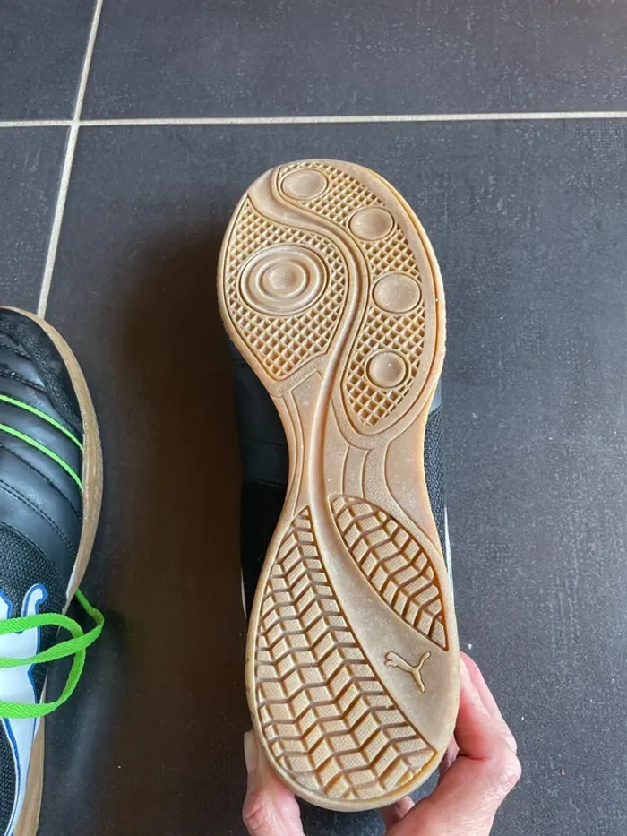 Chaussures foot salle - photo numéro 4