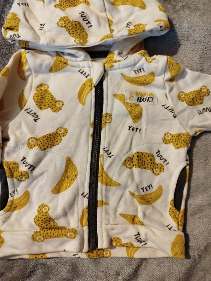 Veste 1 mois - photo numéro 2