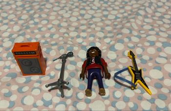 Playmobil chanteur
