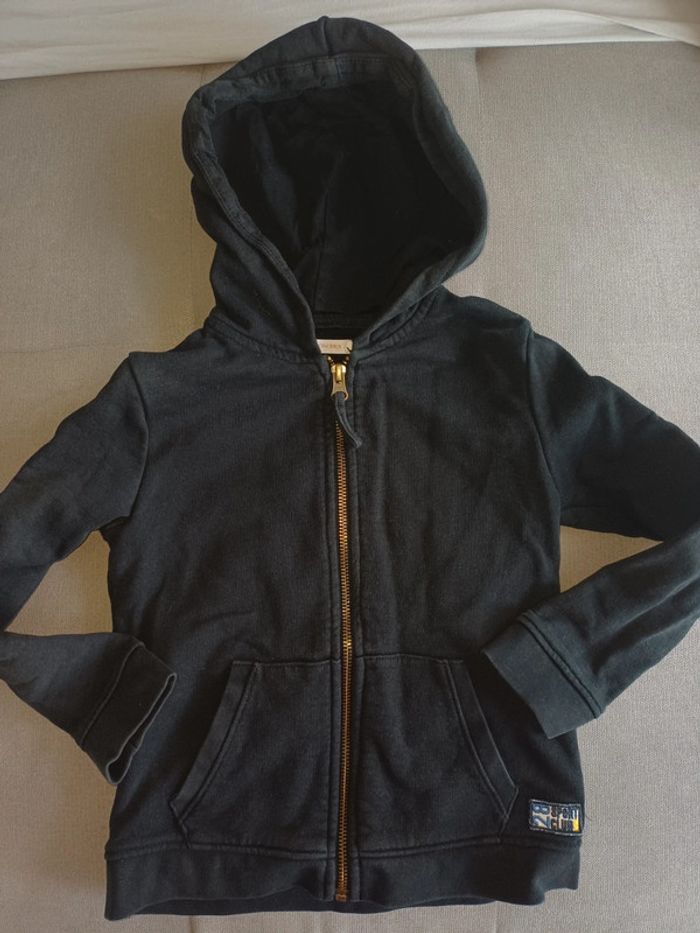 Magnifique veste à capuche 5 ans garçon